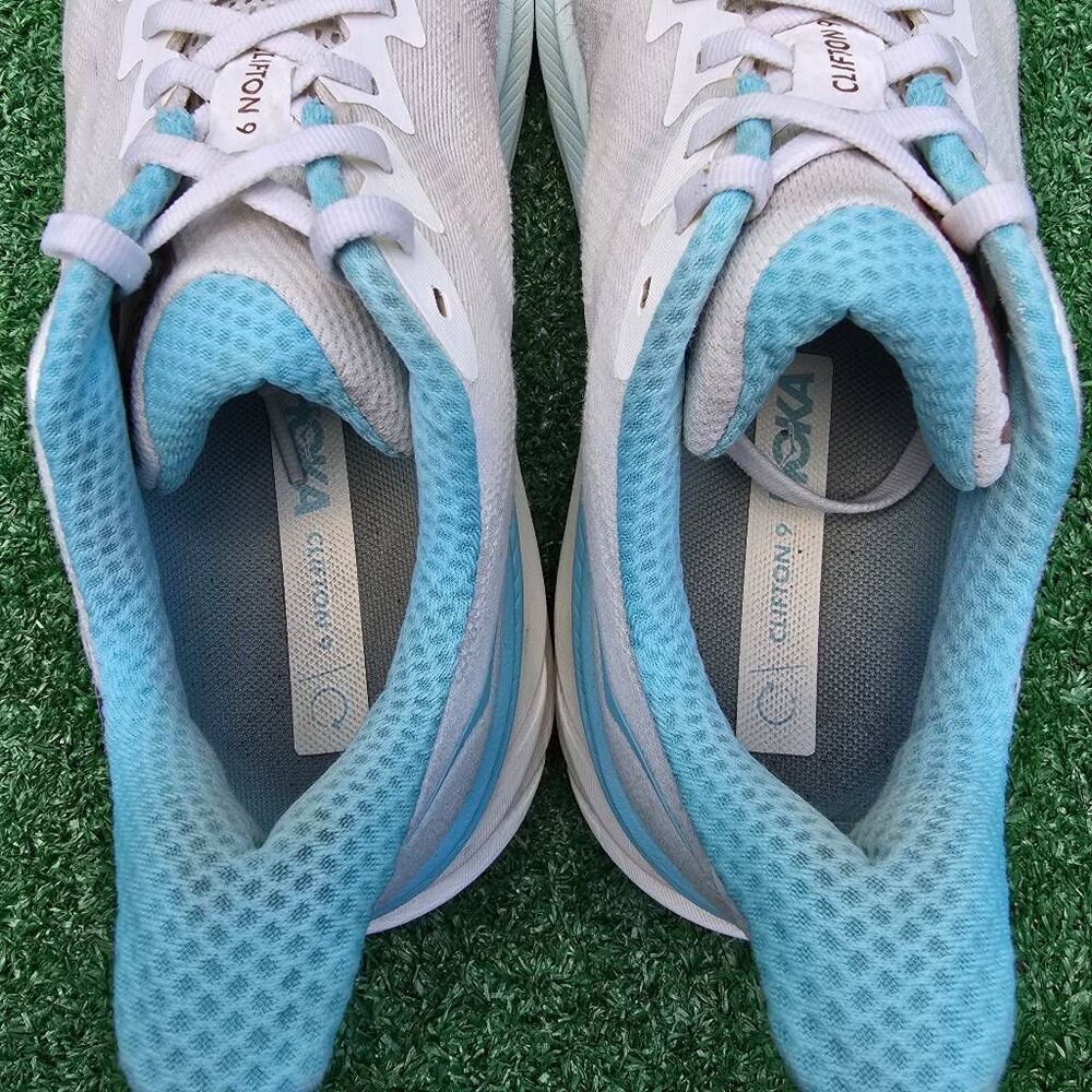 Hoka One One Clifton 9 - Women's Runnig shoes - Size 10B - Picture 10 of 11